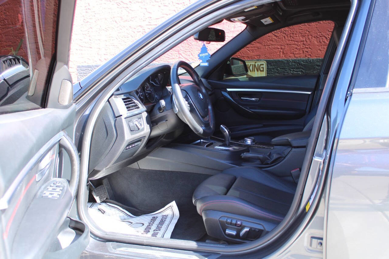 Used 2016 BMW 328i Sedan image 10