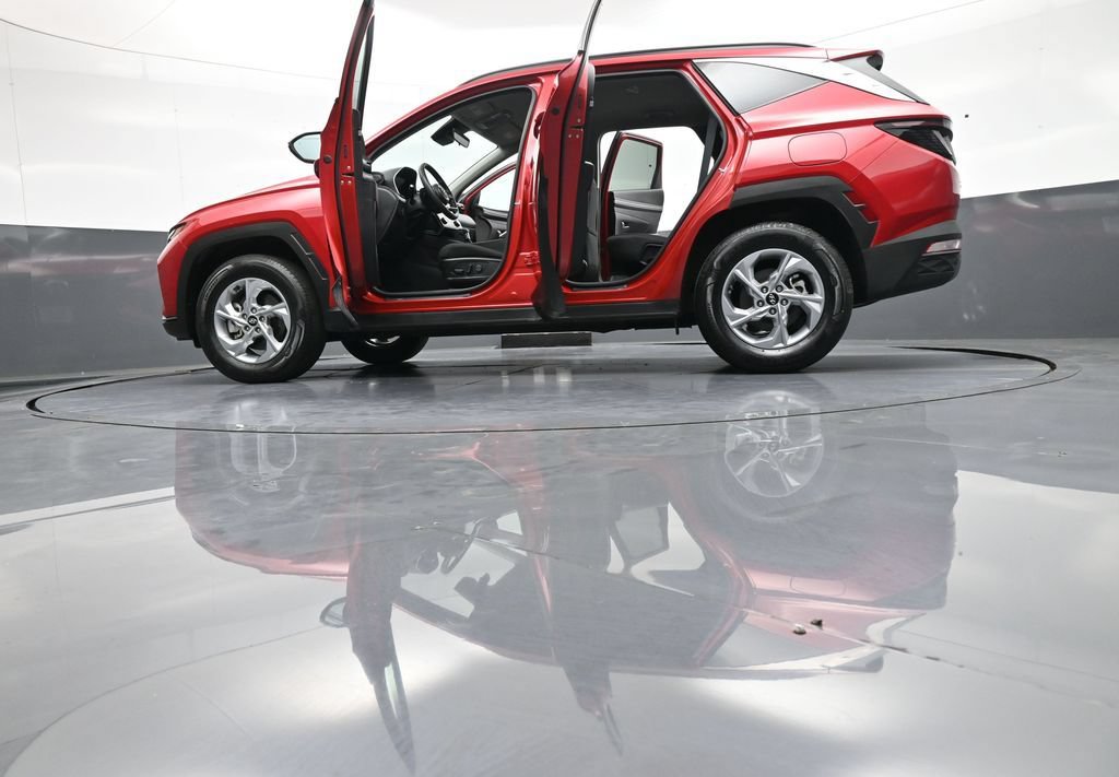 Certified 2023 Hyundai Tucson SEL AWD/4WD image 49