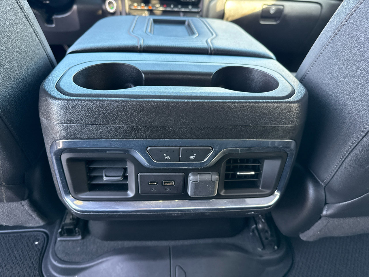 Used 2021 GMC Sierra 1500 AT4 w/ AT4 Value Package image 34