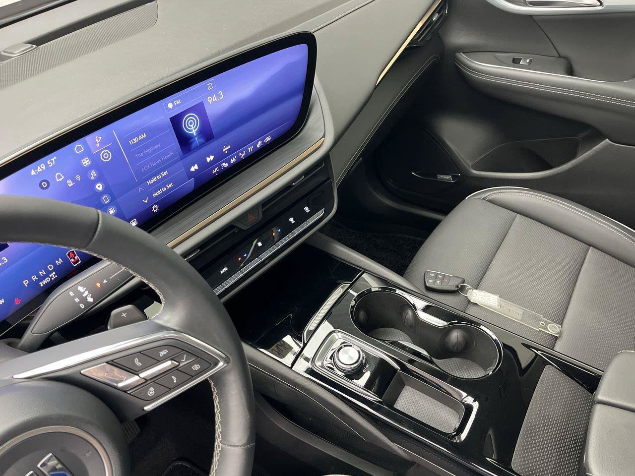 Certified 2024 Buick Envision Avenir AWD/4WD image 18