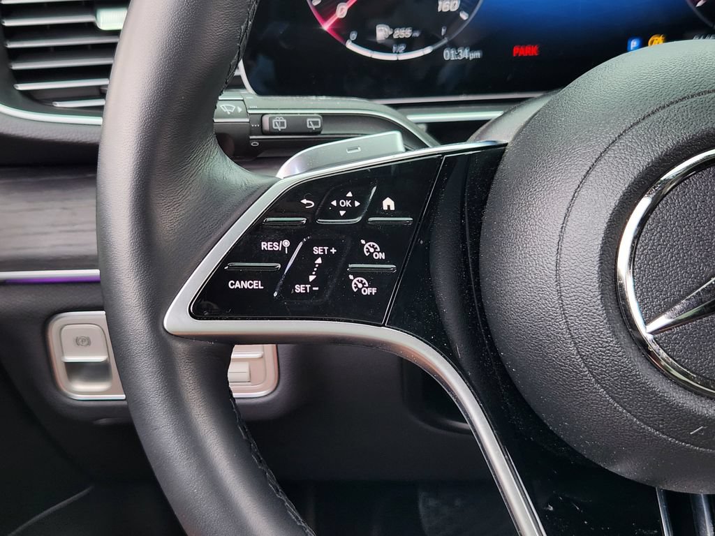 Used 2025 Mercedes-Benz GLE 580 4MATIC image 23