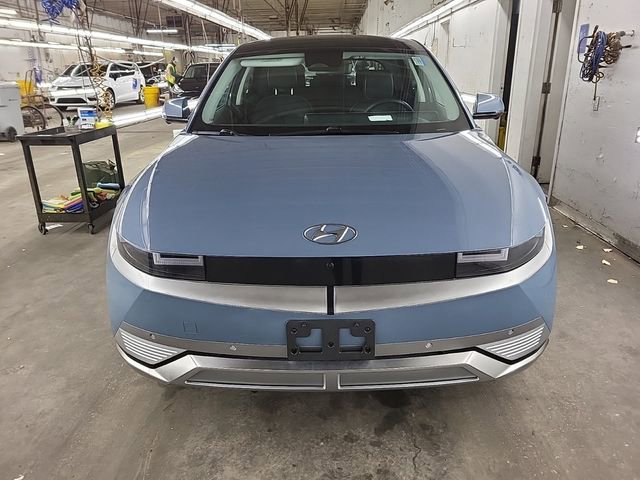 Used 2024 Hyundai Ioniq 5 Limited image 6