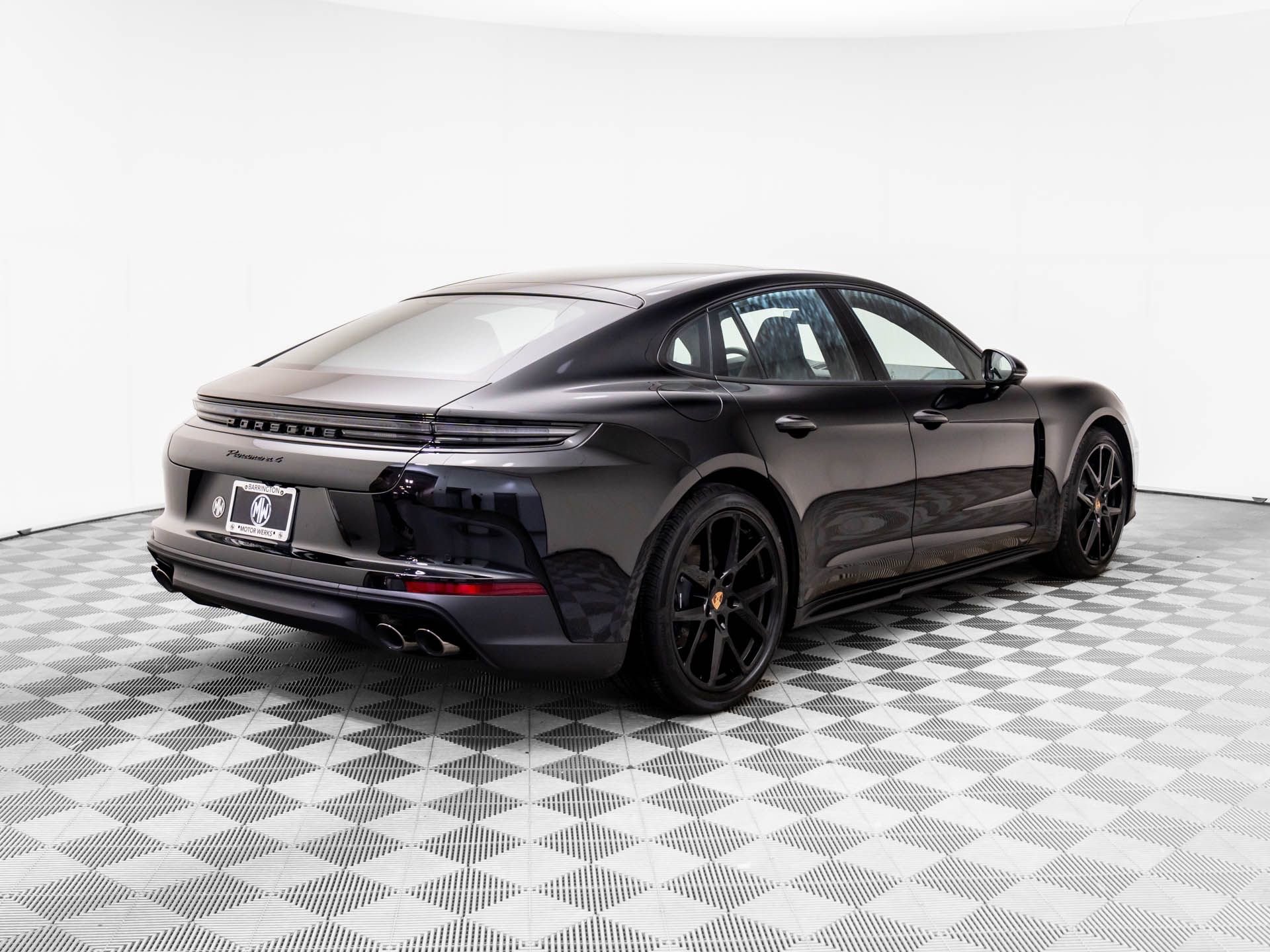 New 2026 Porsche Panamera 4 image 8