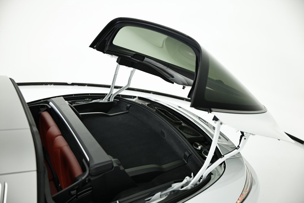 Certified 2015 Porsche 911 Targa 4S image 26