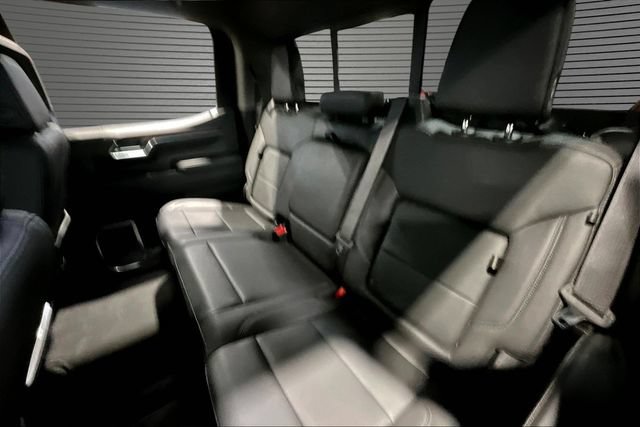 Used 2023 GMC Sierra 1500 SLT w/ SLT Premium Plus Package AWD/4WD image 22