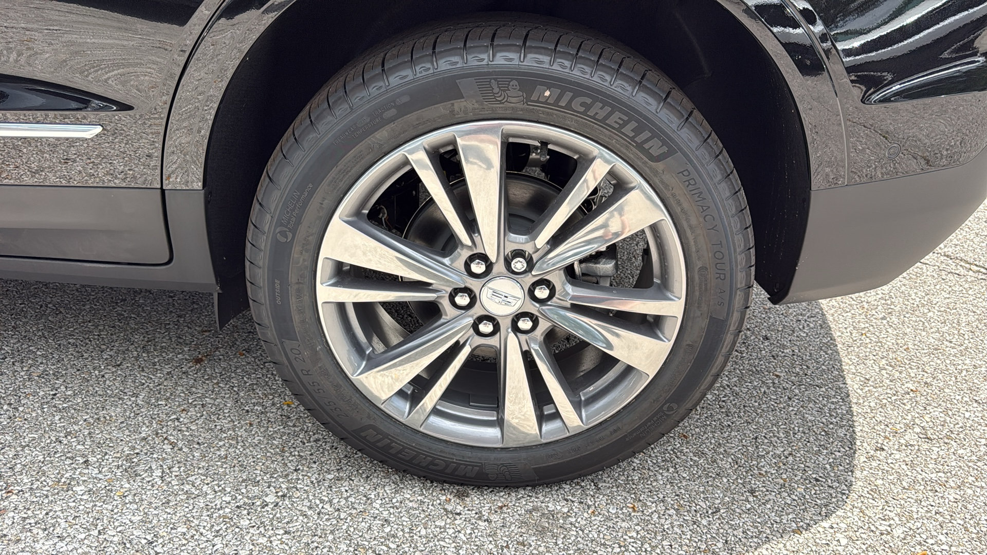 New 2026 Cadillac XT5 Premium Luxury w/ LPO, Floor Liner Package AWD/4WD image 34