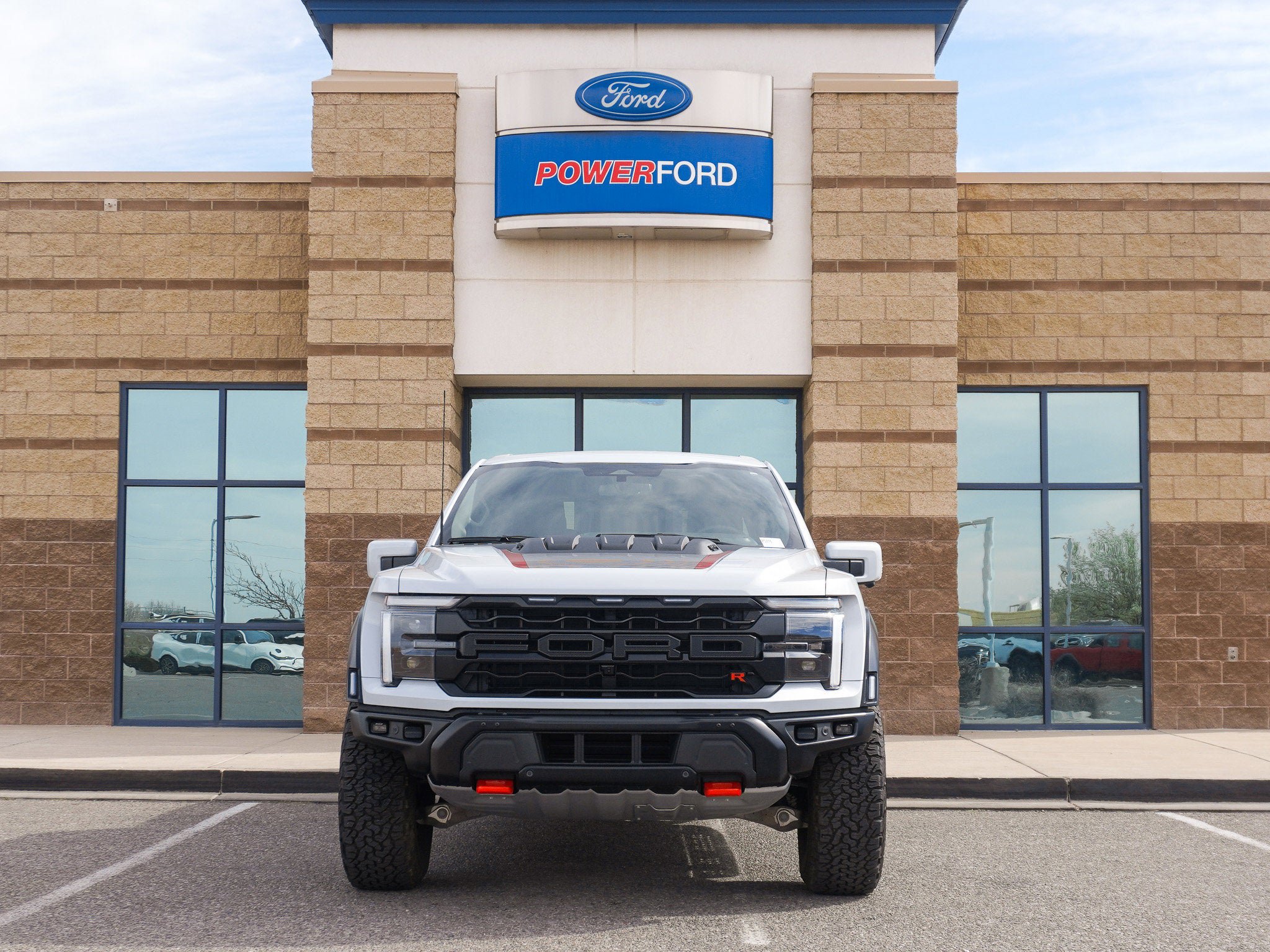 Used 2025 Ford F150 Raptor w/ Equipment Group 803A Raptor R image 3