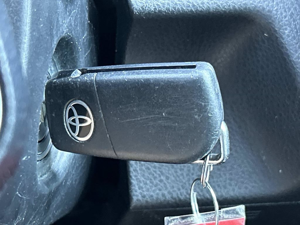 Used 2023 Toyota Camry LE FWD image 29
