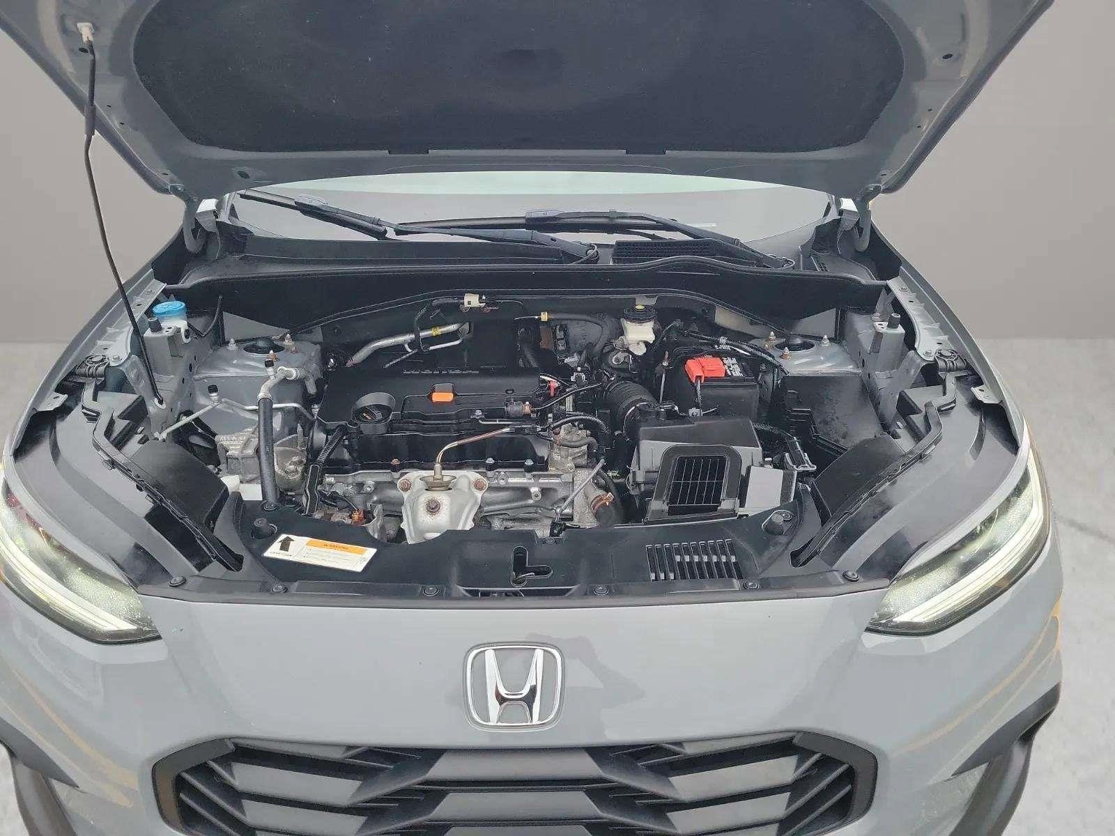 Used 2024 Honda HR-V Sport image 25