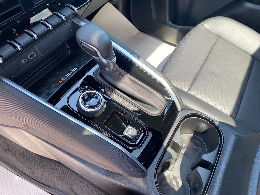 New 2025 Chevrolet Colorado Z71 w/ Z71 Convenience Package 2 AWD/4WD image 18