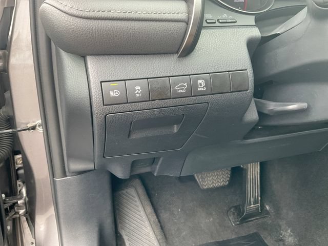 Used 2024 Toyota Camry XSE FWD image 18