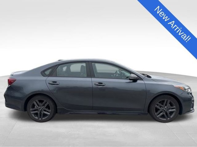 Used 2020 Kia Forte GT-Line w/ GT-Line Premium Package FWD video 2