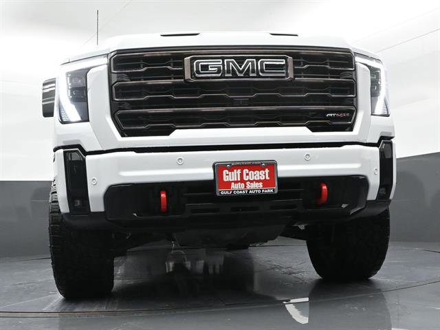 Used 2026 GMC Sierra 2500 AT4X w/ LPO, Black Badging Package AWD/4WD image 32