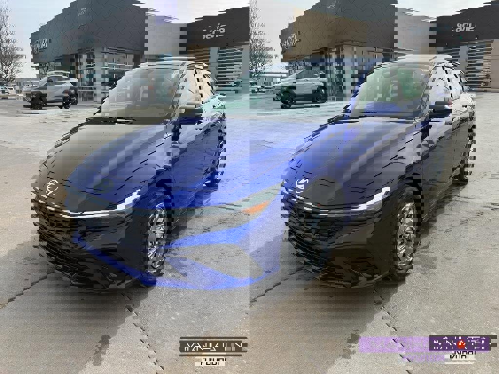 New 2026 Hyundai Elantra SE