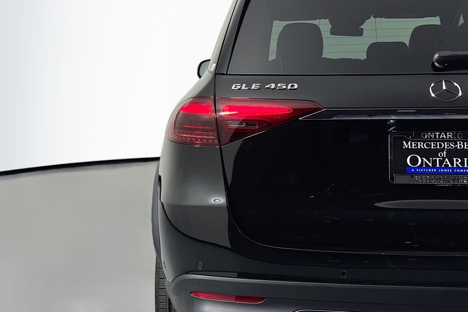 Certified 2025 Mercedes-Benz GLE 450 4MATIC image 15