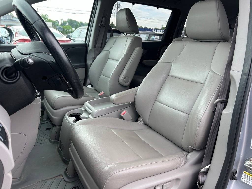 Used 2016 Honda Odyssey EX-L image 18