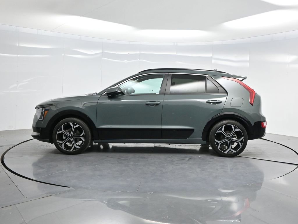 Used 2023 Kia Niro EX Touring image 34