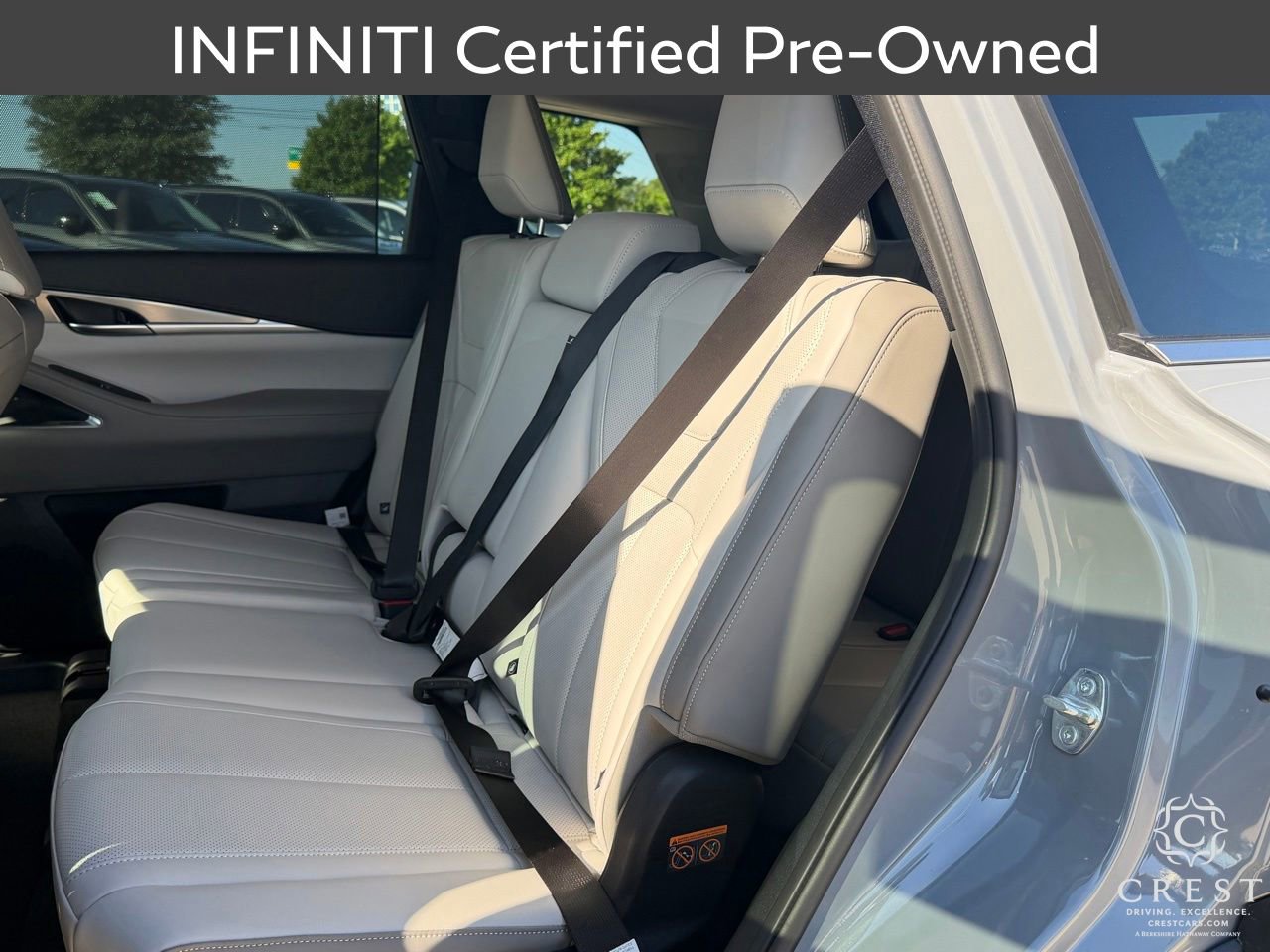 Certified 2026 INFINITI QX60 Luxe w/ Cargo Package FWD image 23