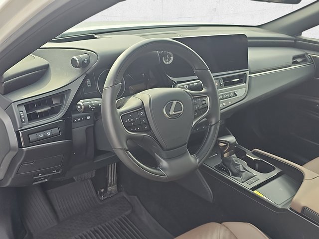 Certified 2024 Lexus ES 350 Ultra Luxury w/ Accessory Package (Z2) image 16