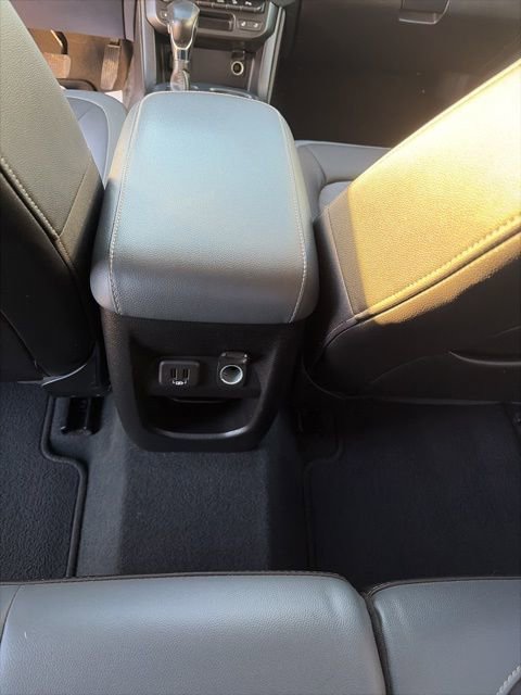 Used 2022 Chevrolet Colorado Z71 AWD/4WD image 25