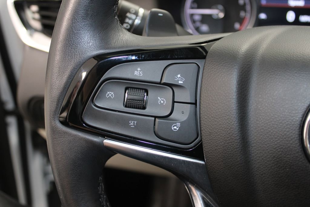 Used 2024 Buick Enclave Essence w/ Technology Package image 22