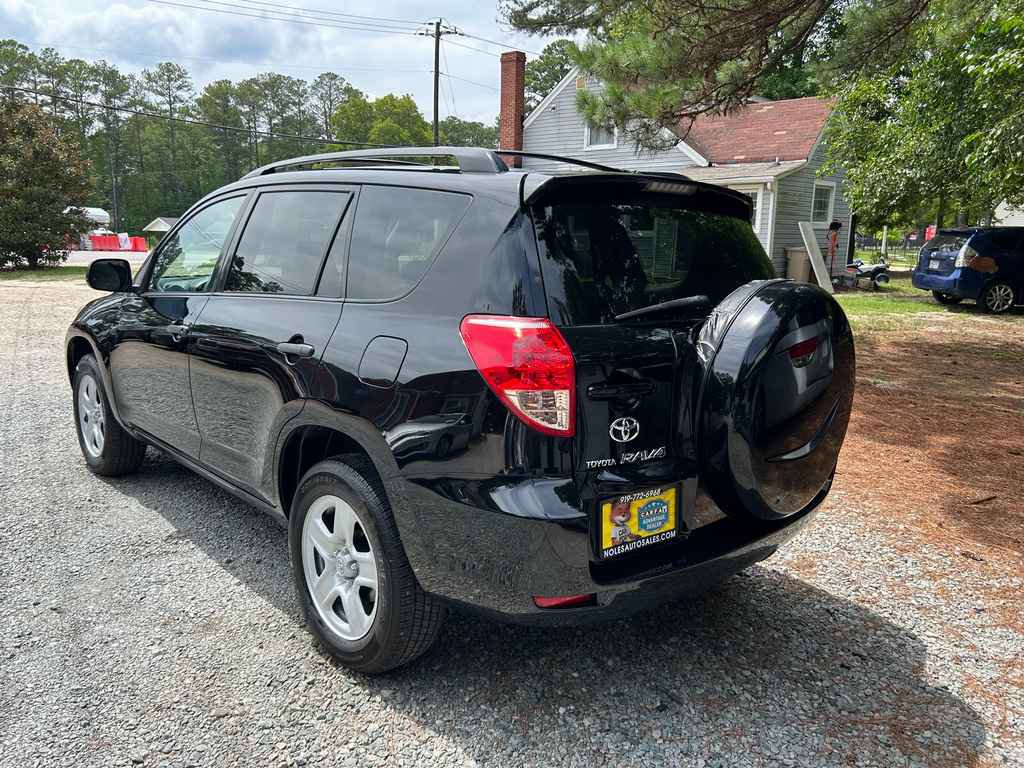 Used 2007 Toyota RAV4 4WD image 4