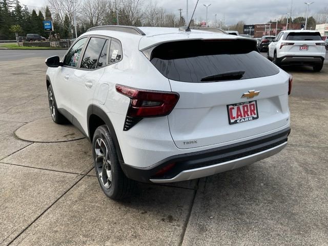 New 2026 Chevrolet Trax LT w/ Driver Confidence Package image 6