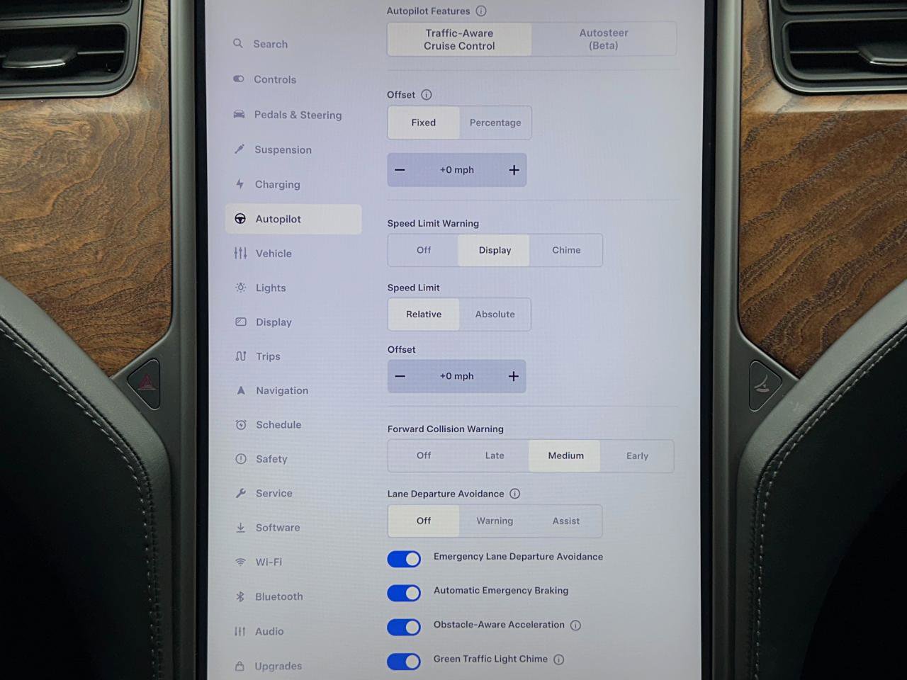 Used 2020 Tesla Model S Long Range Plus image 15