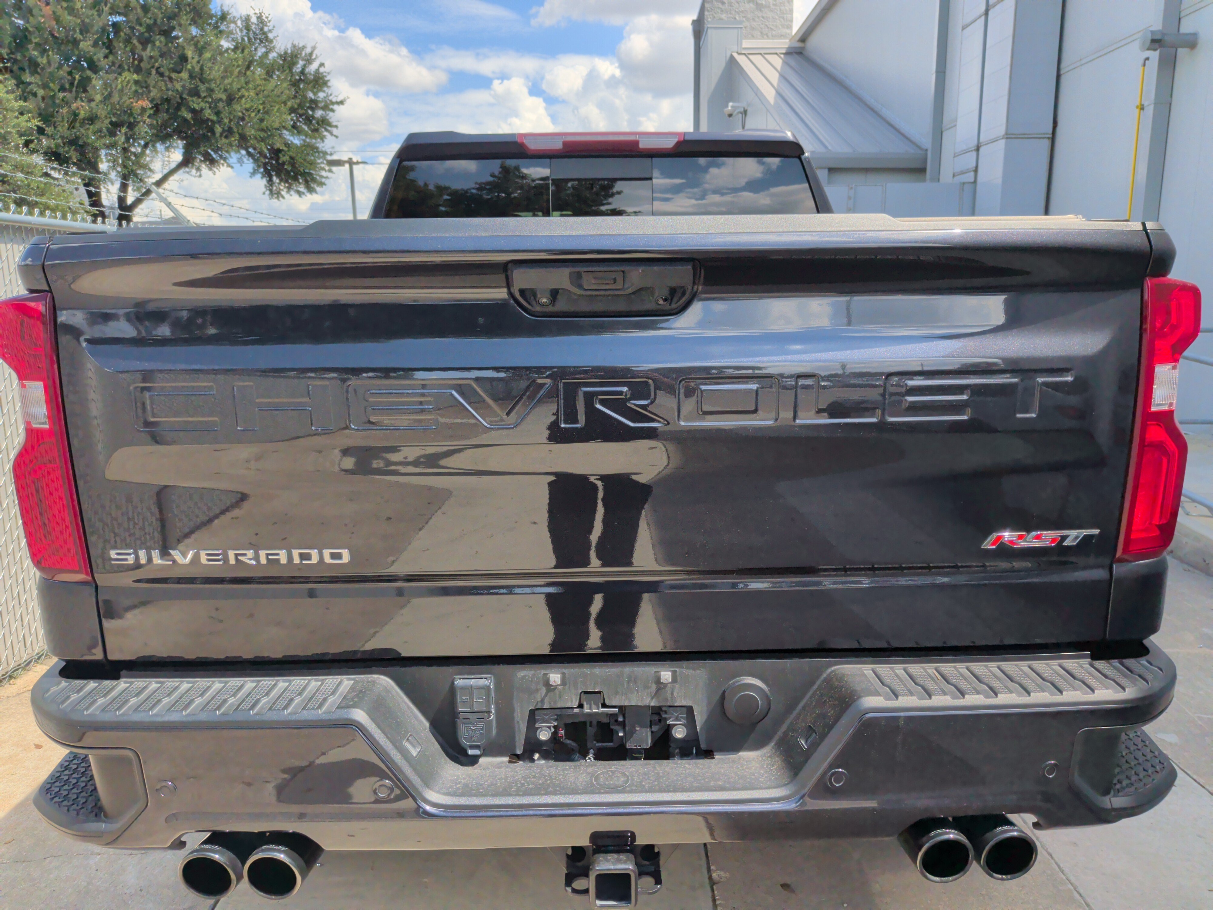 Used 2024 Chevrolet Silverado 1500 RST AWD/4WD image 41