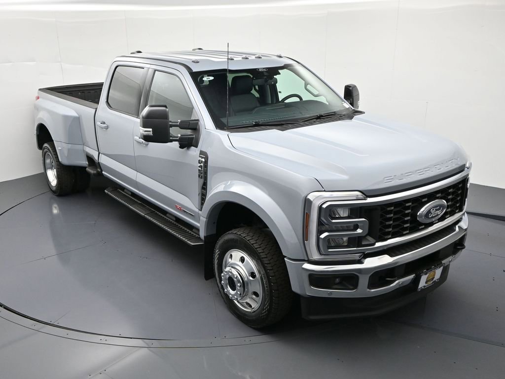 New 2026 Ford F450 Lariat w/ Lariat Premium Package image 30