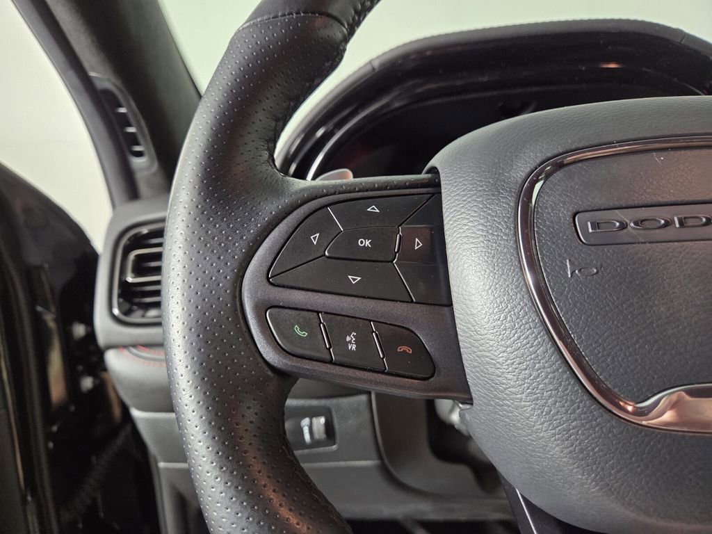 Certified 2025 Dodge Durango R/T image 17