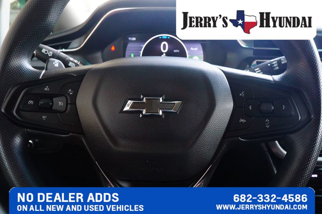 Used 2023 Chevrolet Bolt LT FWD image 14