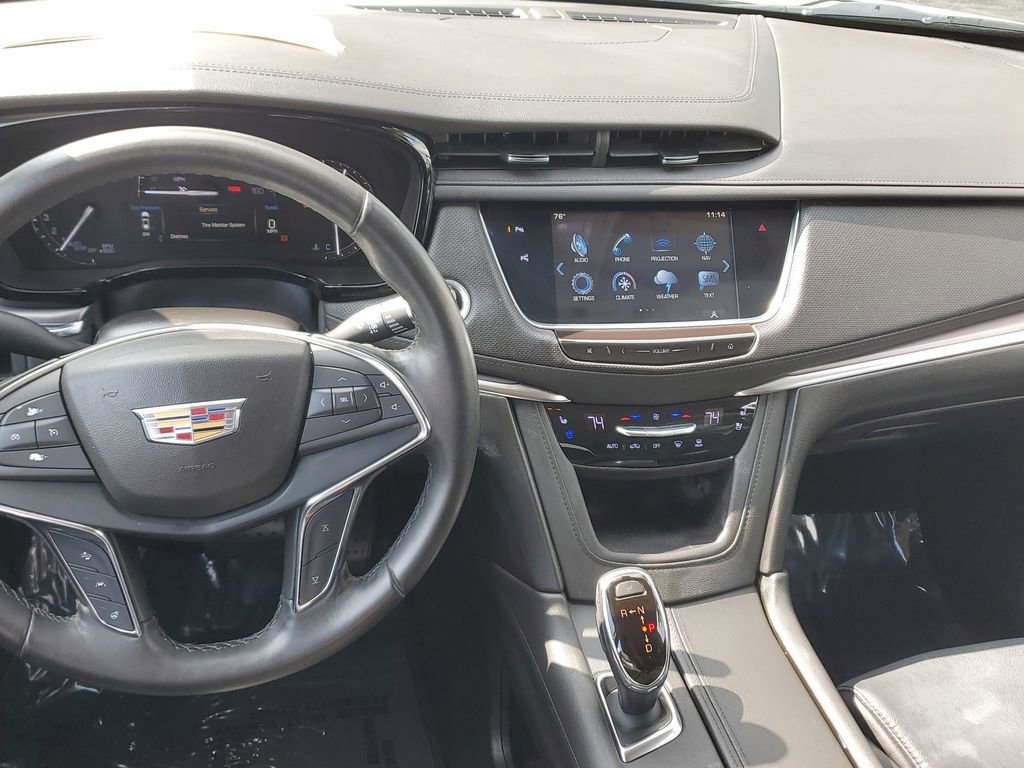 Used 2019 Cadillac XT5 Premium Luxury w/ Driver Assist Package image 19