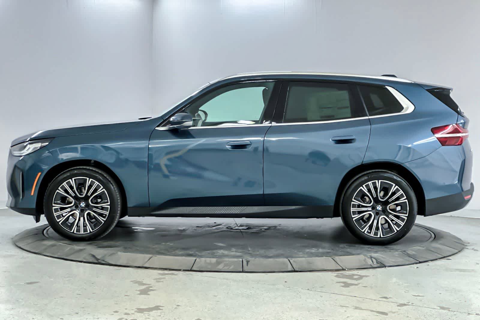 Used 2026 BMW X3 xDrive30i w/ Convenience Package AWD/4WD image 5