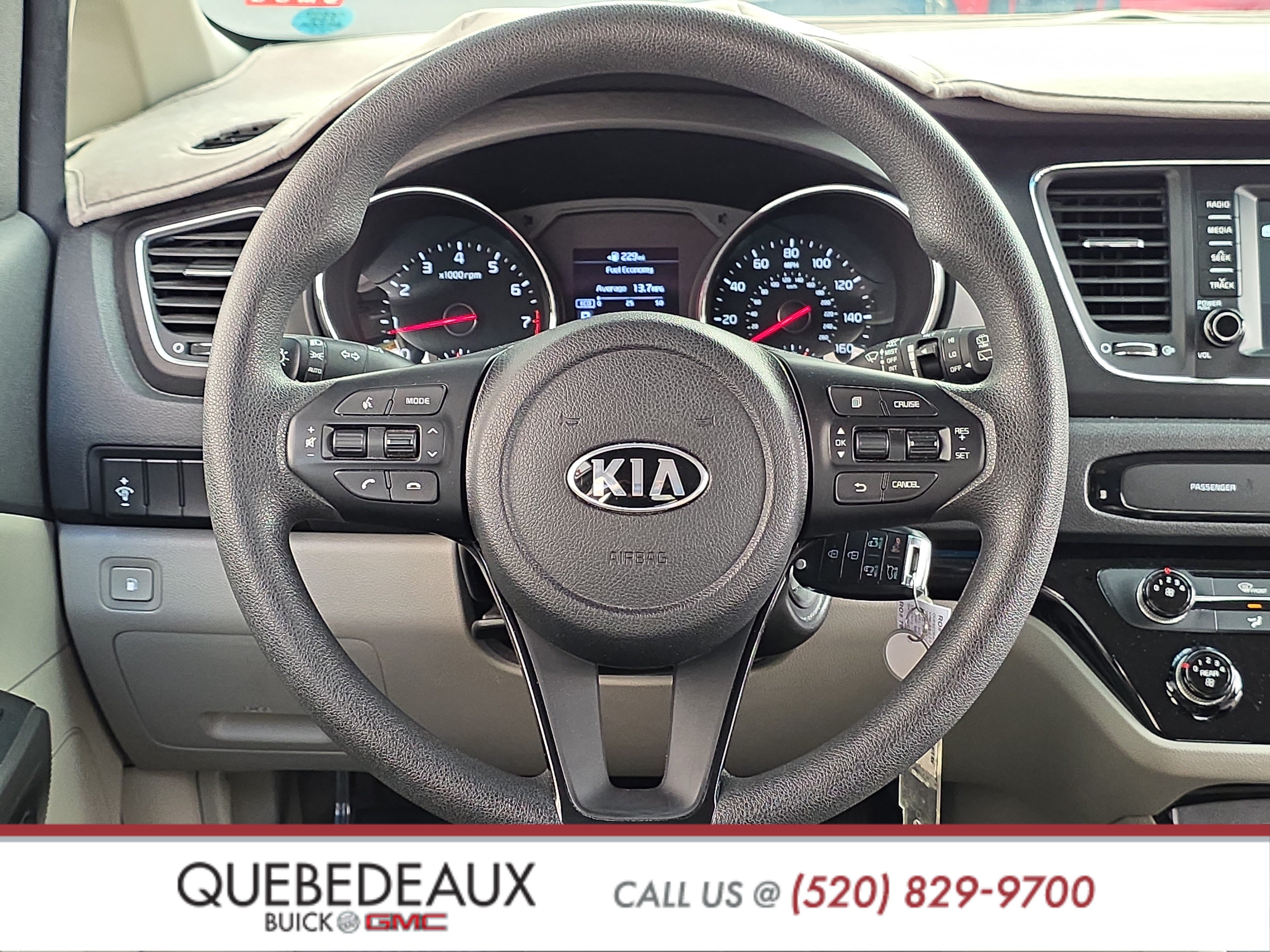 Used 2019 Kia Sedona LX FWD image 12