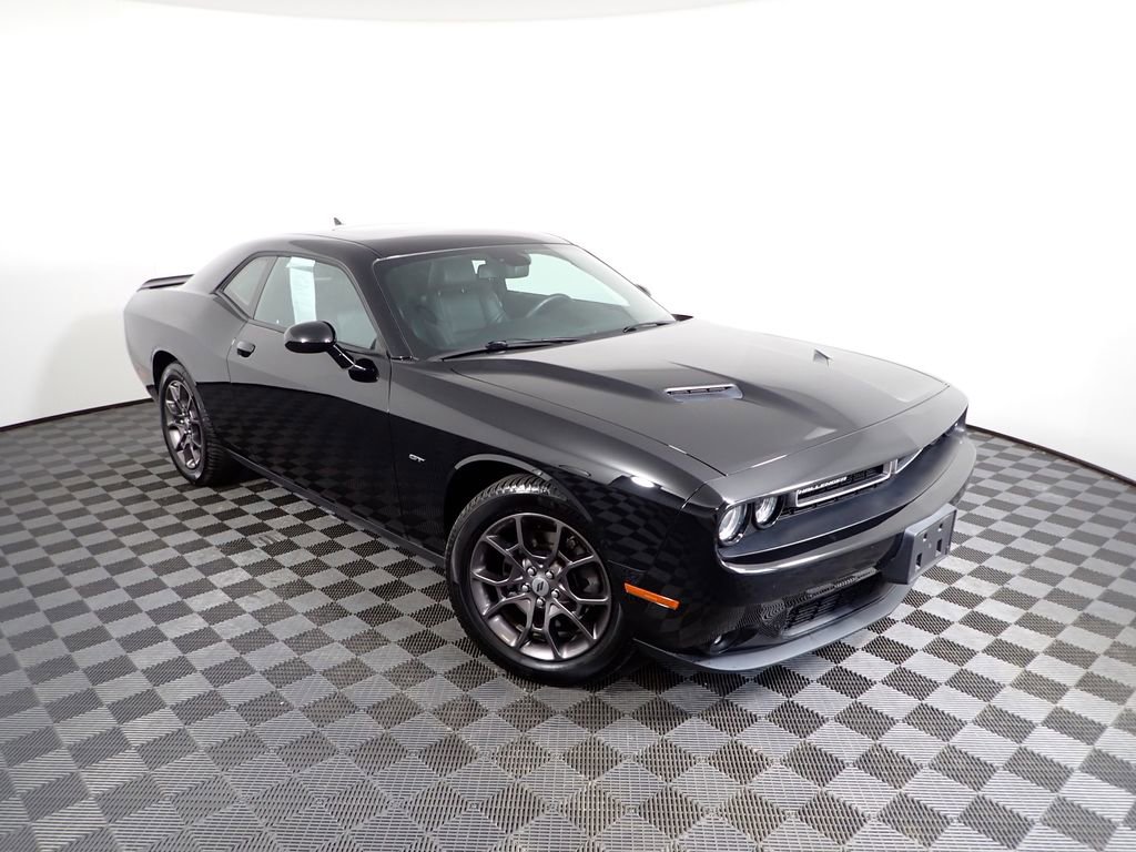 Used 2018 Dodge Challenger GT image 5
