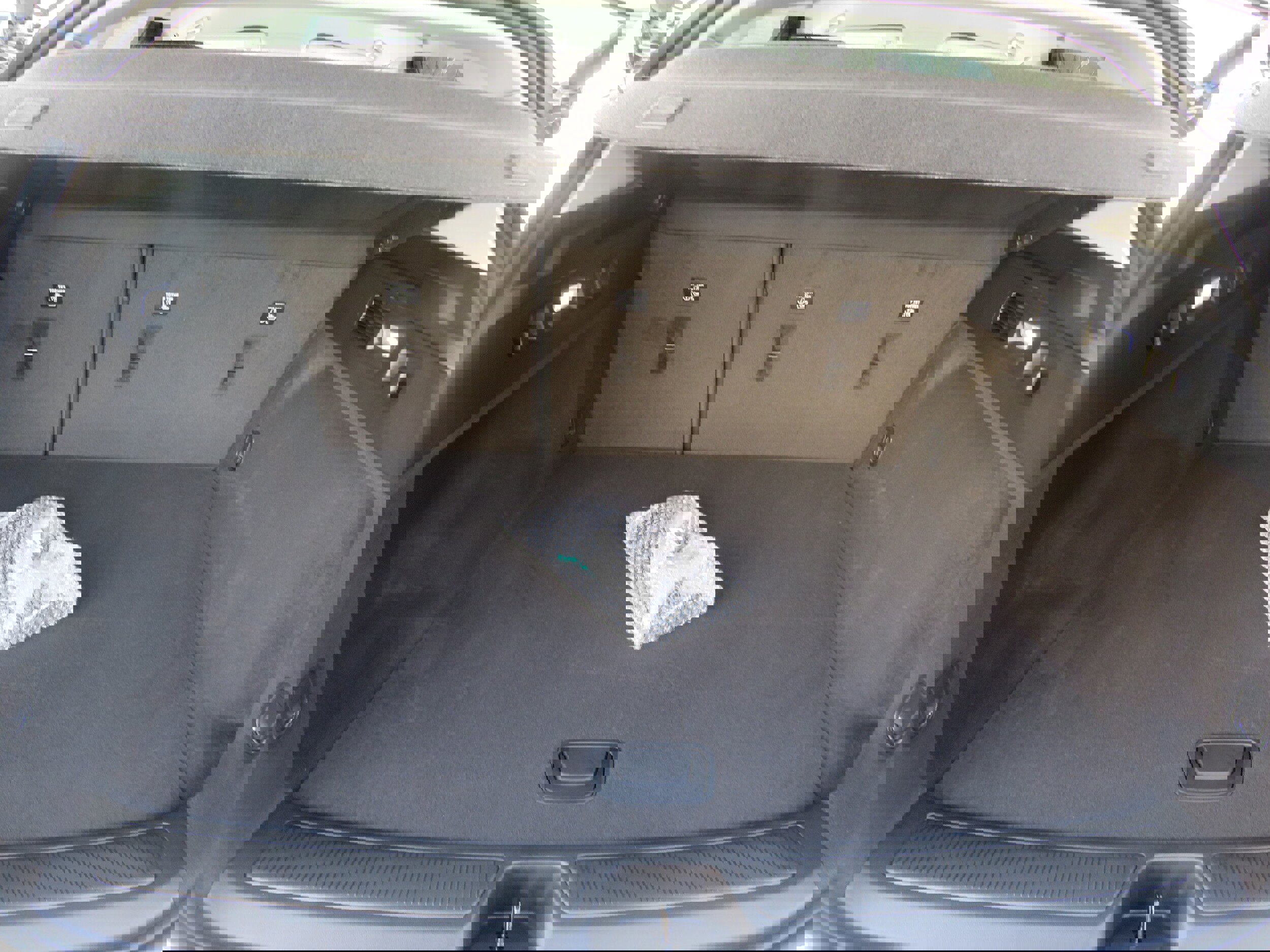 New 2025 Buick Envision Sport Touring image 7