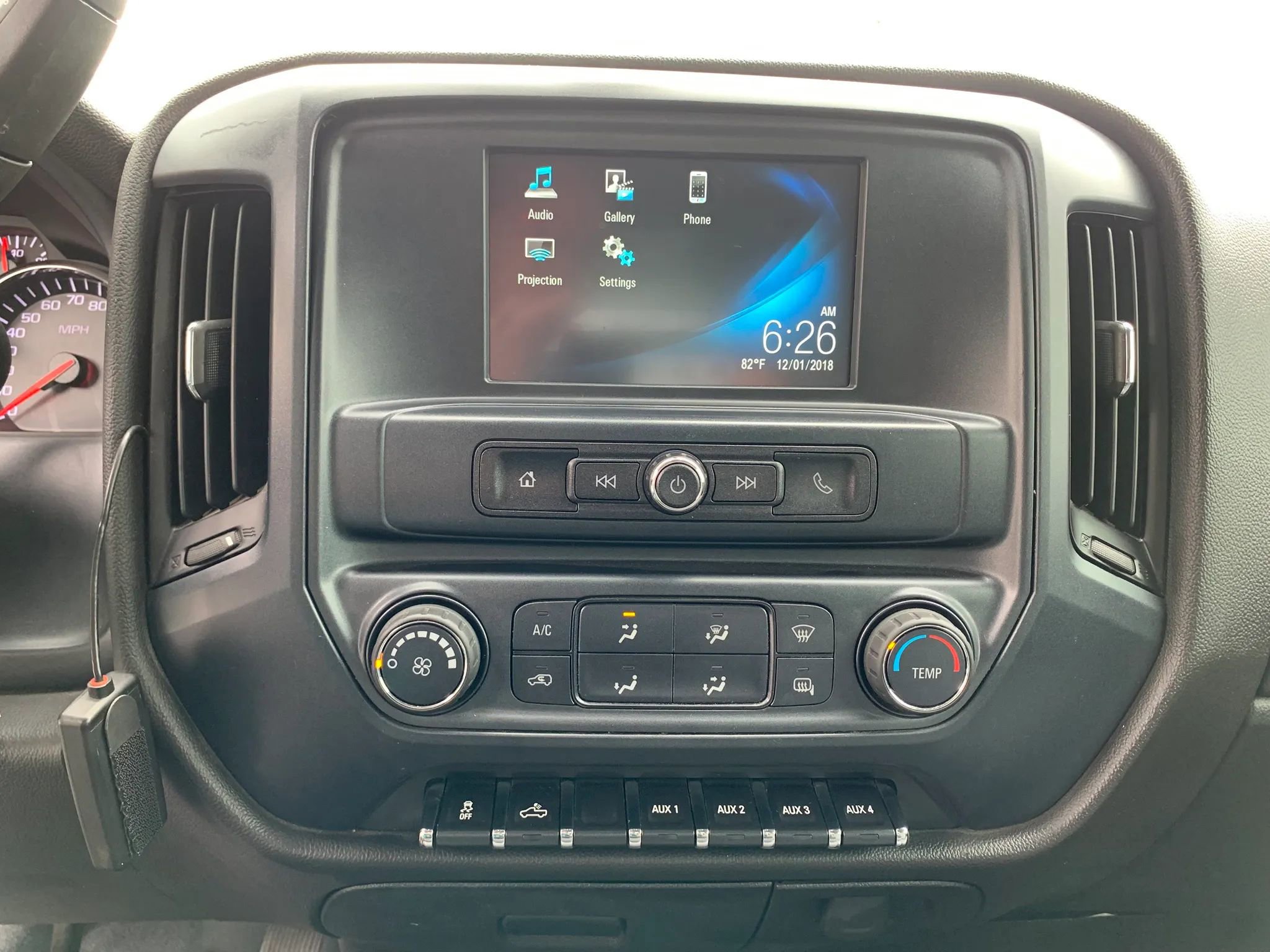 Used 2019 Chevrolet Silverado 2500 W/T AWD/4WD image 15