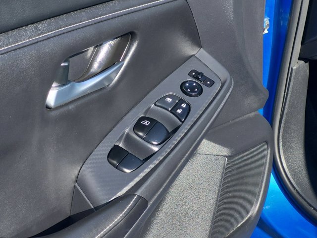 Used 2025 Nissan Sentra SV FWD image 10