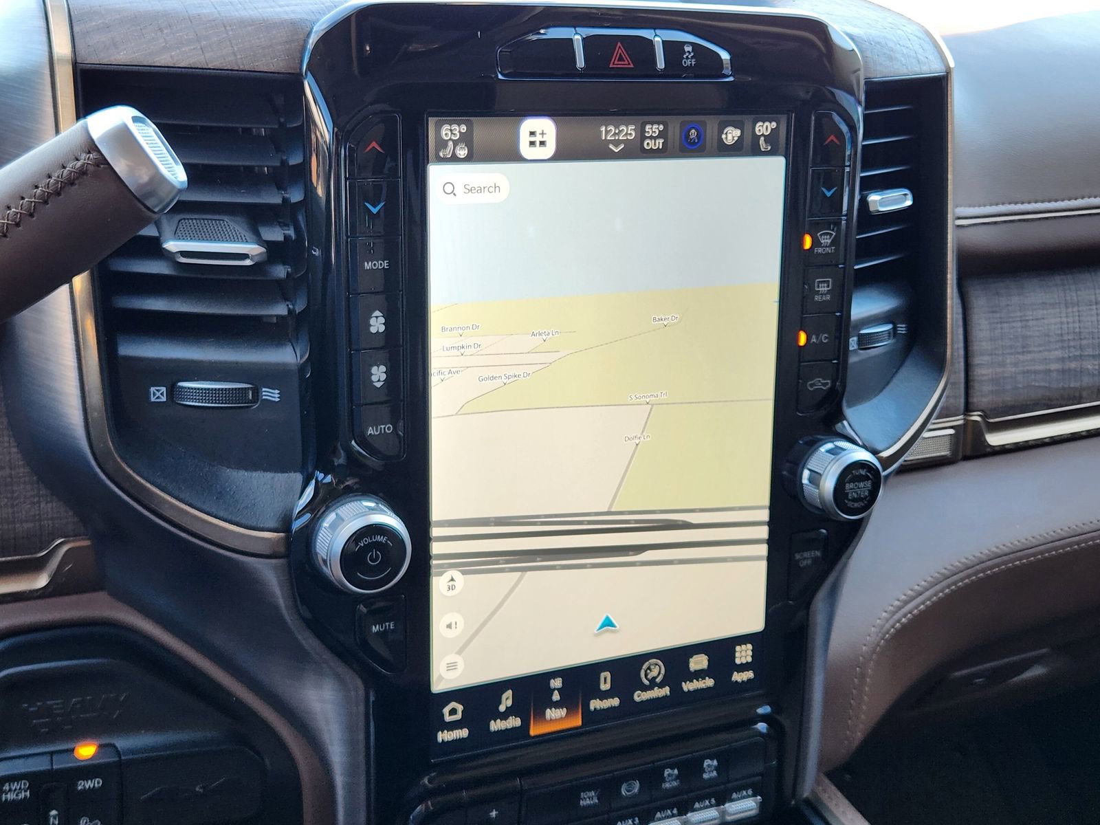 Used 2024 RAM 2500 Limited w/ Towing Technology Group image 18