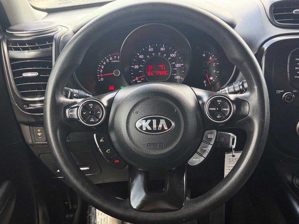 Used 2018 Kia Soul image 16