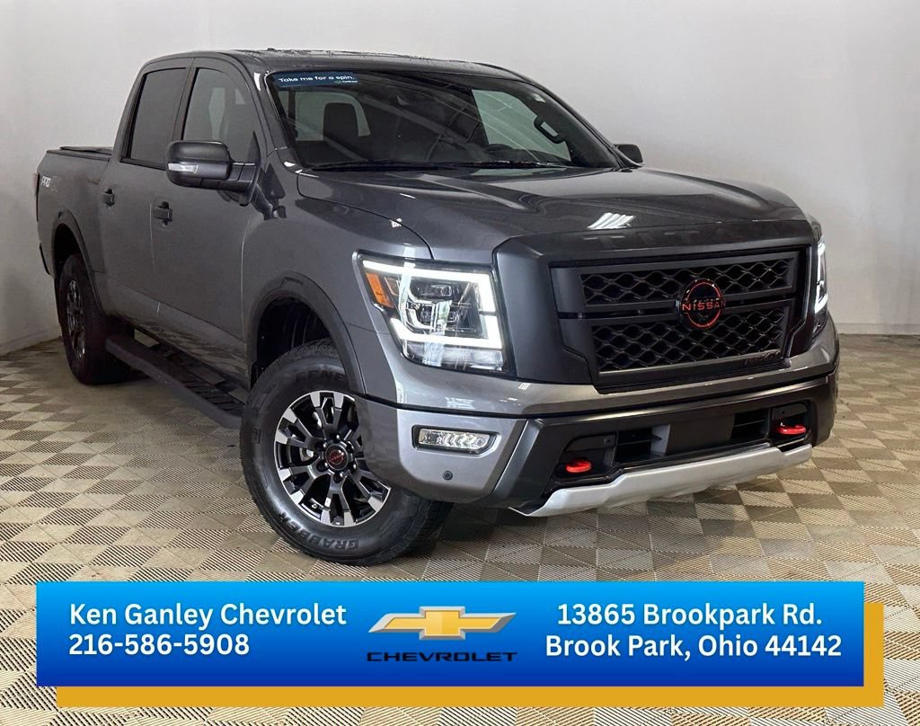 Used 2023 Nissan Titan PRO-4X w/ Pro-4x Convenience Package AWD/4WD image 3