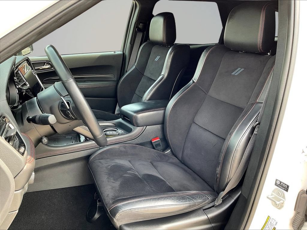 Used 2023 Dodge Durango R/T w/ Tow 'N Go Package AWD/4WD image 25