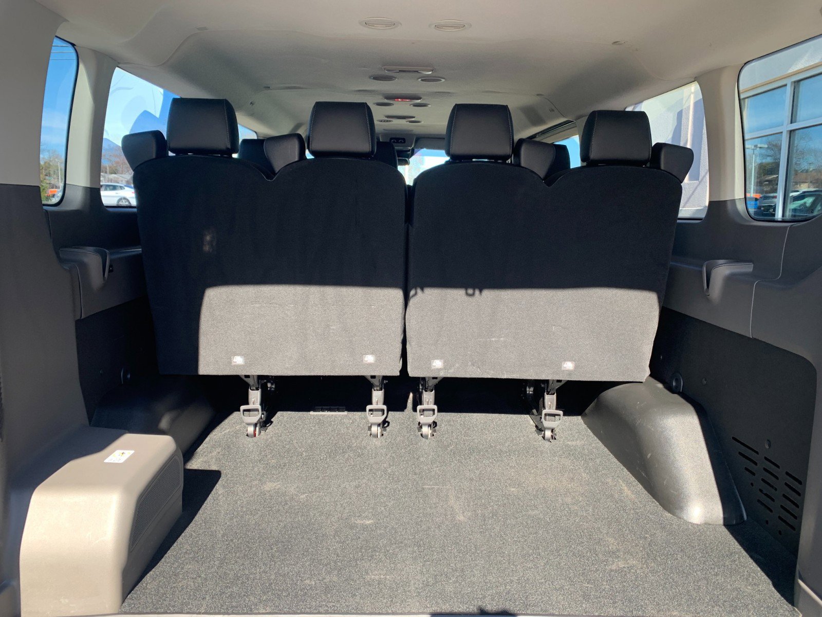 Used 2023 Ford Transit 350 XL RWD image 9