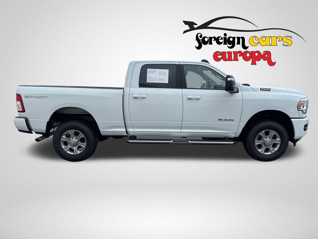 Used 2024 RAM 2500 Big Horn w/ Sport Appearance Package image 8