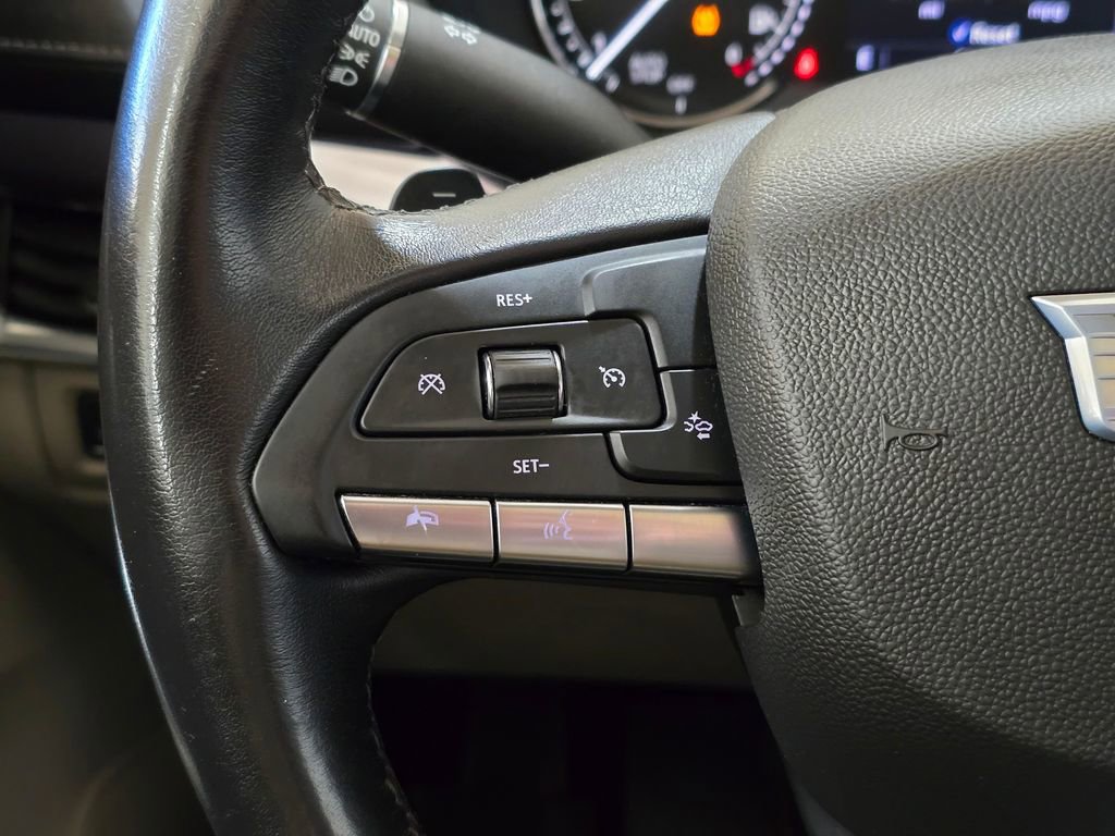 Used 2022 Cadillac XT4 Luxury image 19