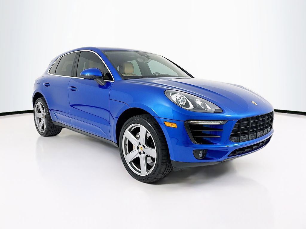 Certified 2018 Porsche Macan S AWD/4WD image 7
