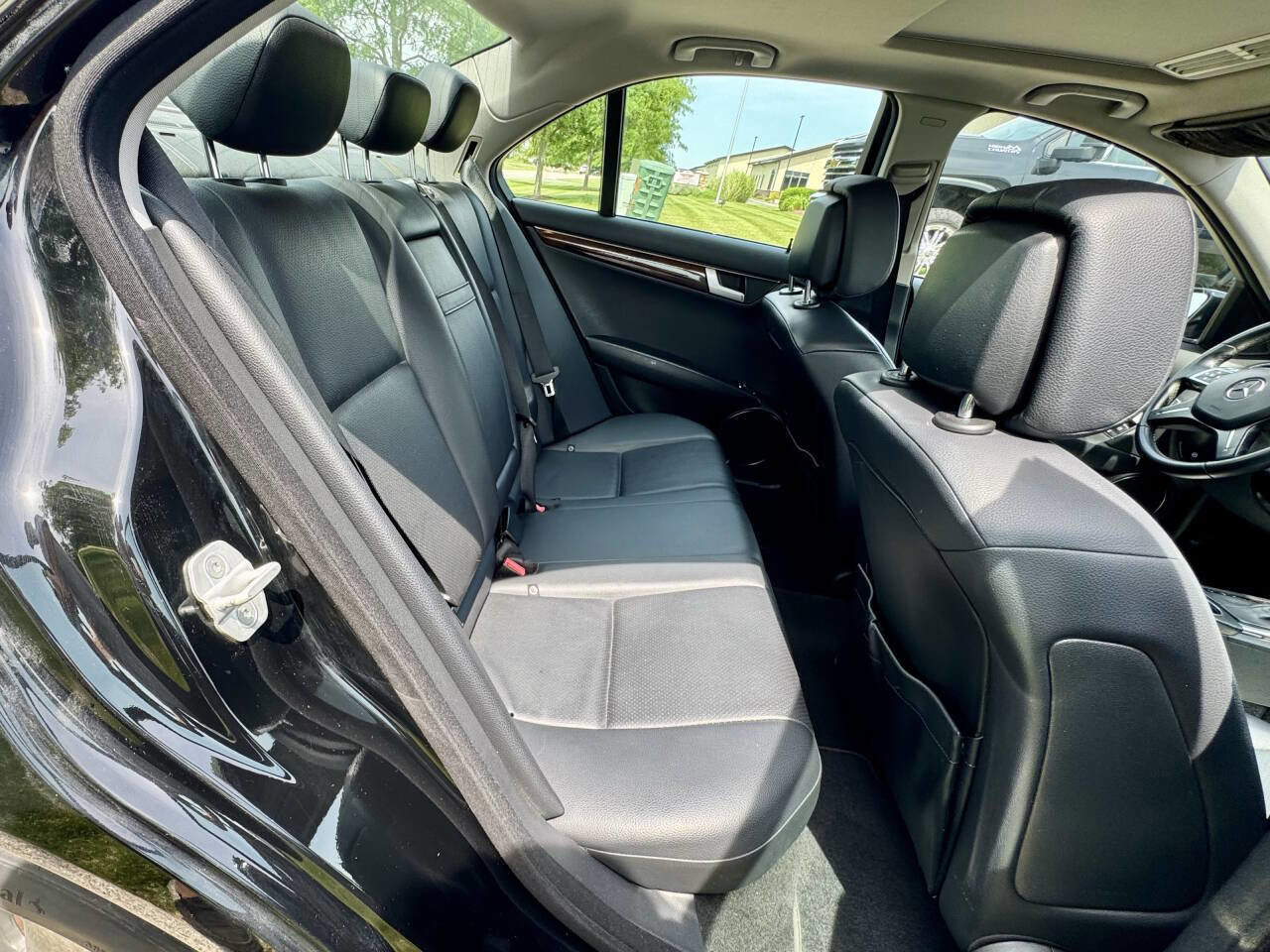 Used 2013 Mercedes-Benz C 300 4MATIC Sedan image 22