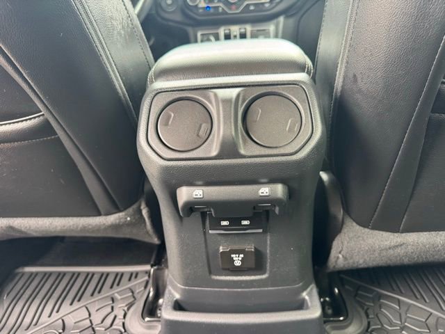 Used 2021 Jeep Wrangler Unlimited Sahara w/ Dual Top Group image 33