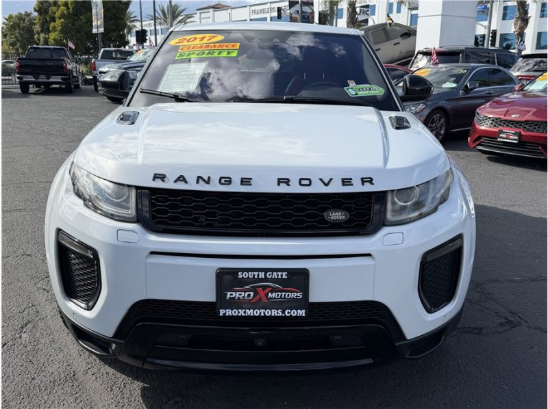 Used 2017 Land Rover Range Rover Evoque HSE Dynamic image 2